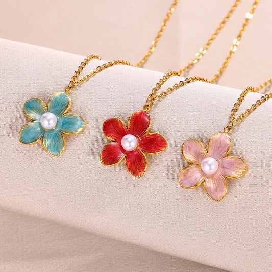 elagant necklace
