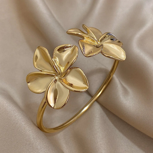 elegant bracelet